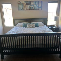 King bedroom set, mattress excluded