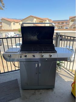 Commercial Series Grill