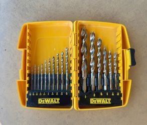 DEWALT Drill Bits with Case