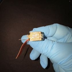 Sz9 Gold Moissanite Ring