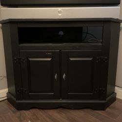 Wooden Corner Unit TV Stand/Table/Storage