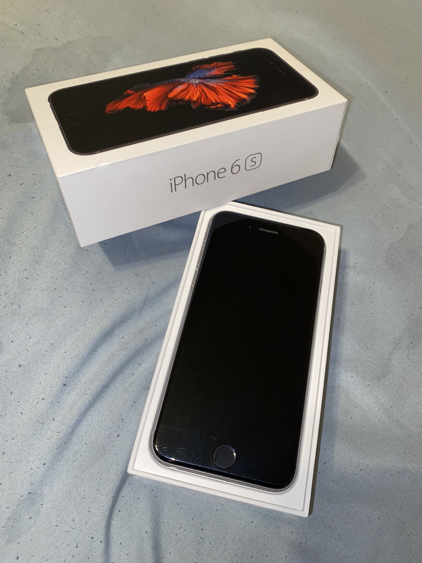 iPhone 6s unlocked great condition