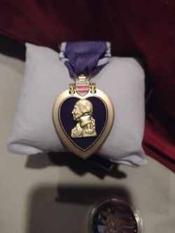 Military Memorabilia Purple Heart Replica