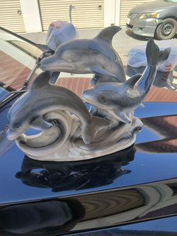 Dolphin Family Statue