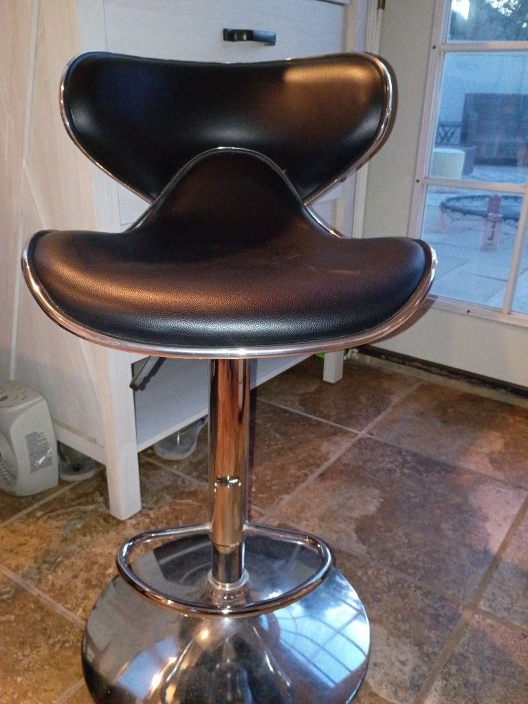 Adjustable  Swivel Bar Stool