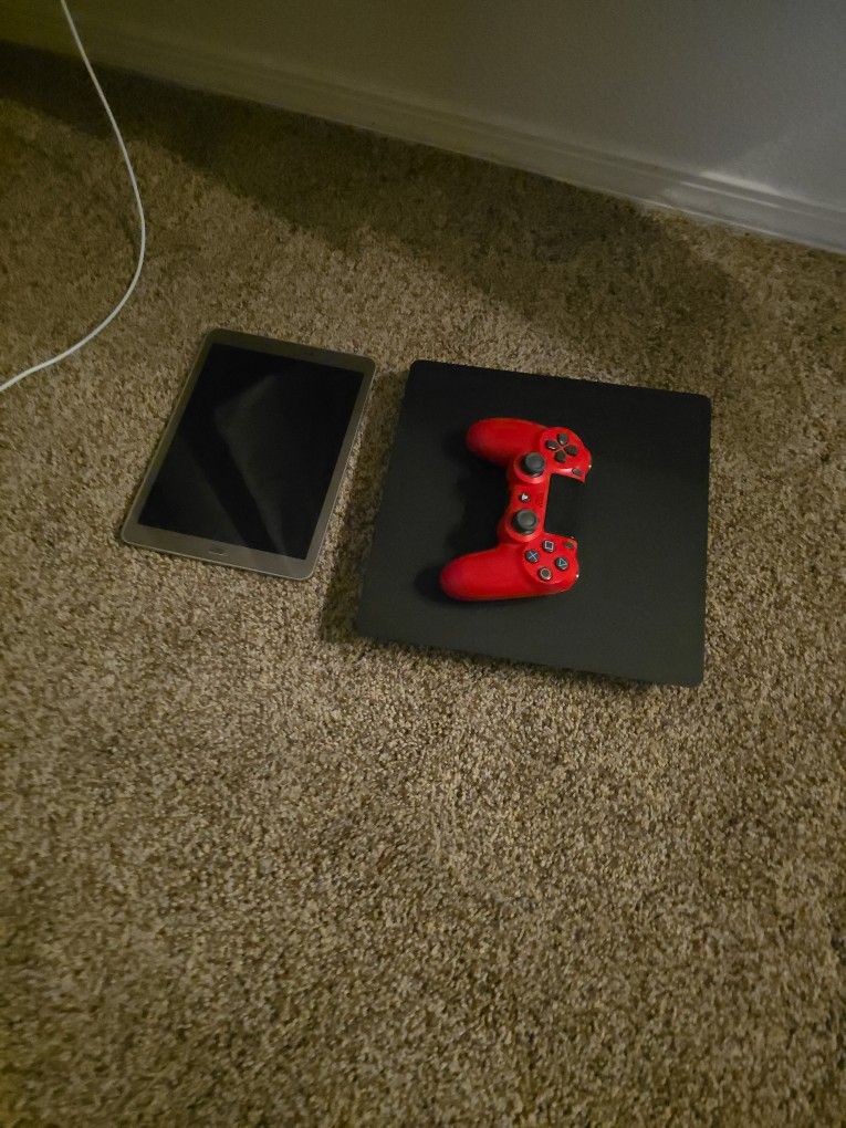 PS4 and Sansung S2 Tablet Combo