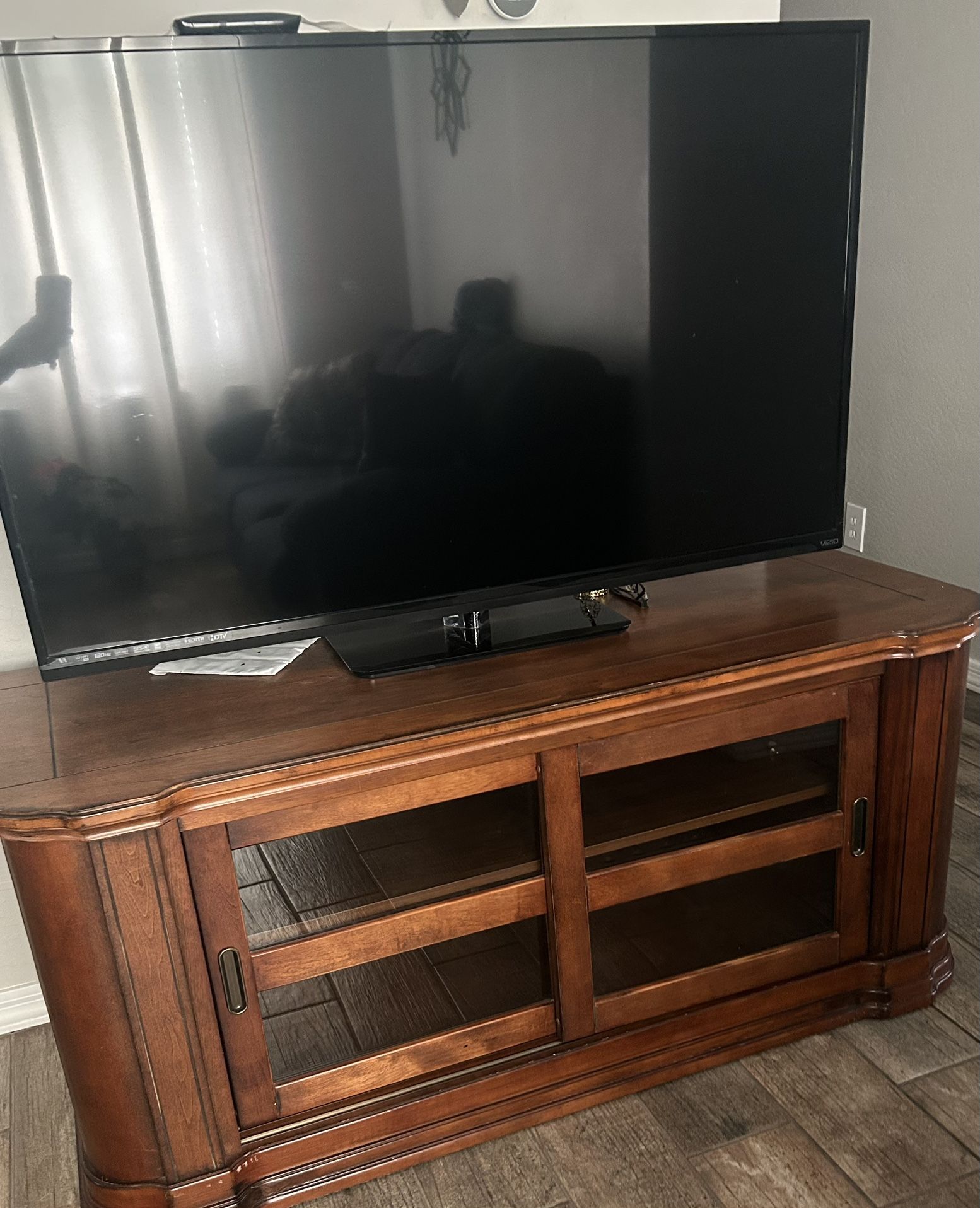 55 Tv Stand Credensa WithTwo Slidind Door Include TV