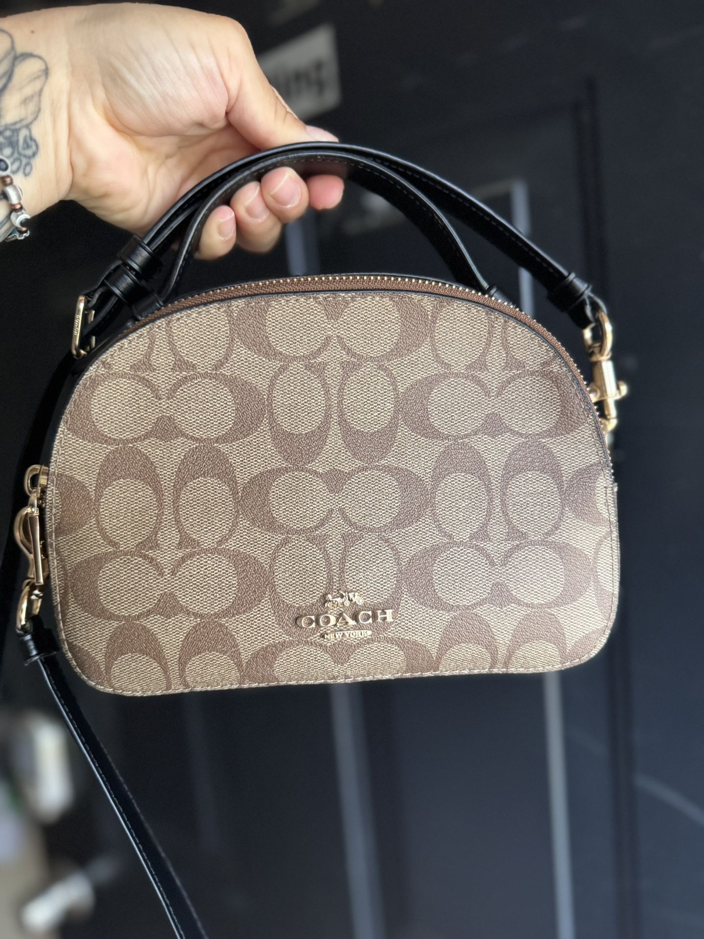 COACH Purse & Wallet