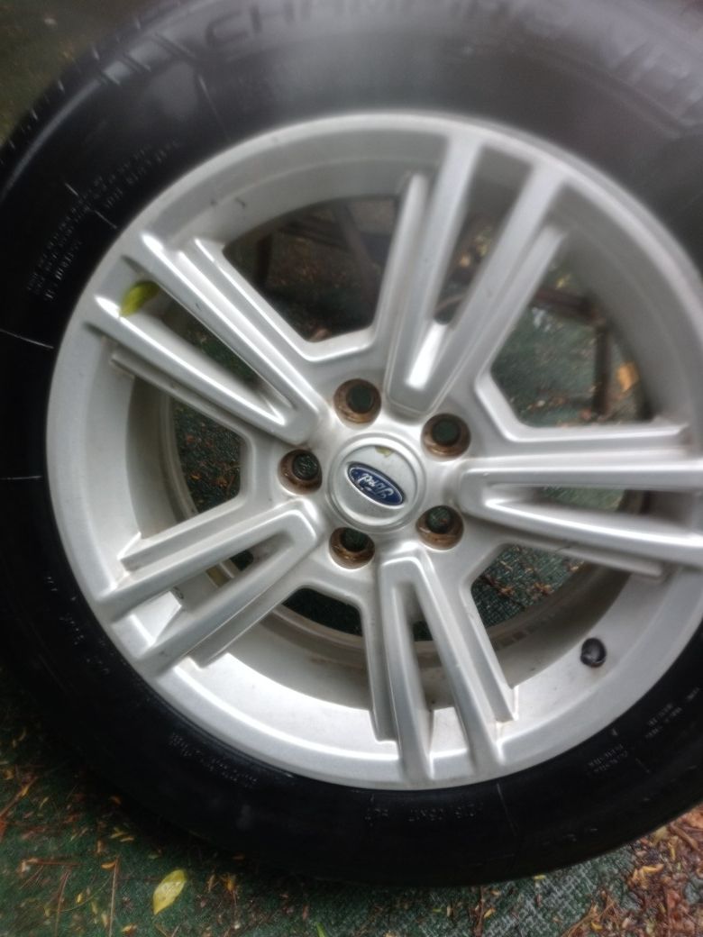  ford Rims asking $350 Reduced To $150 Pick Up Pending 