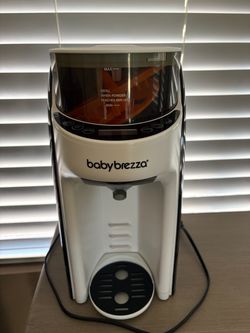 Baby Brezza Formula Machine/Brezza Bottle Sterilizer