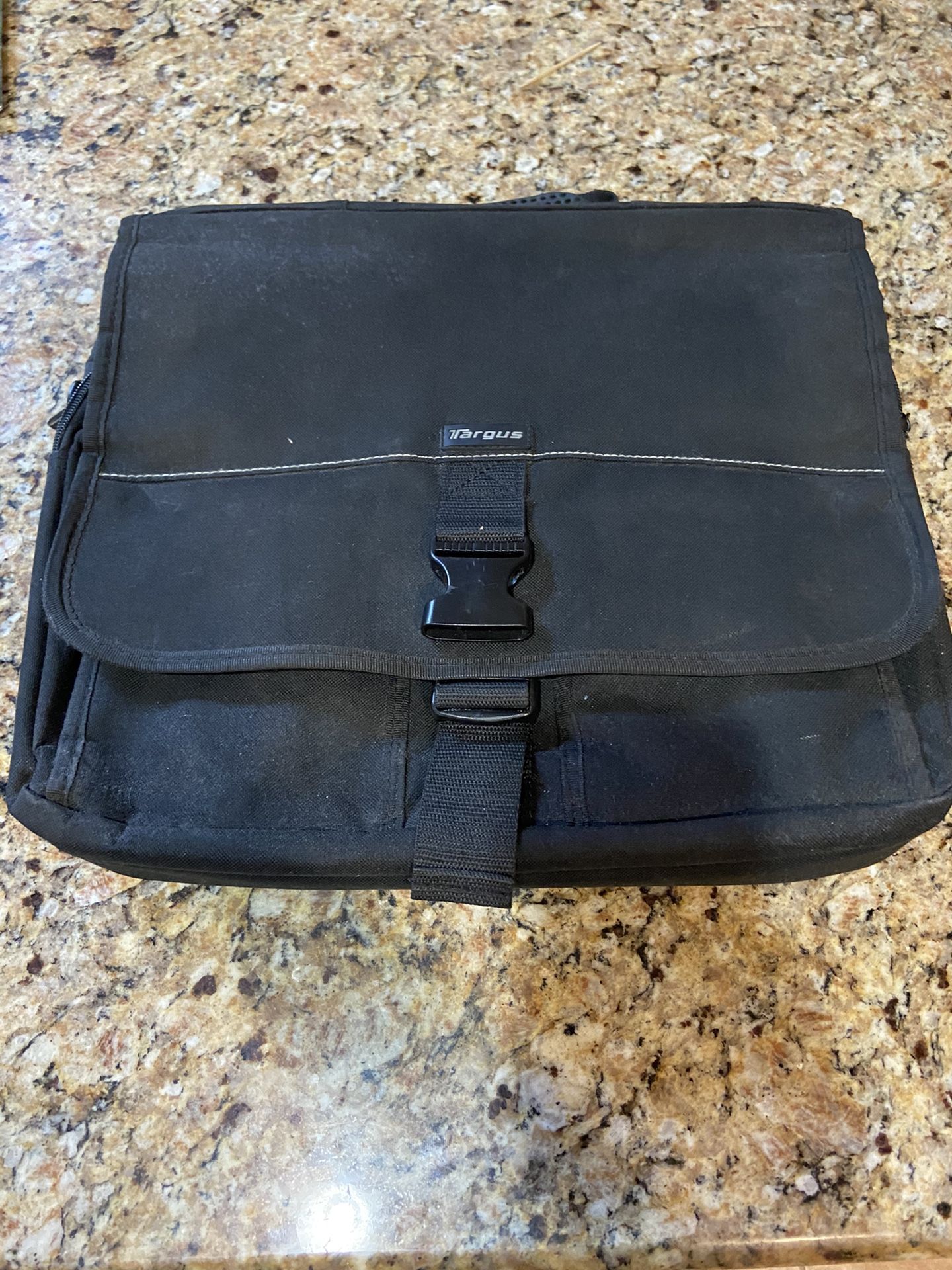 2 Laptop Bags