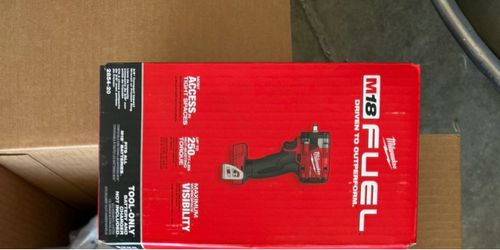 Milwaukee M18 FUEL Compact Impact Wrench