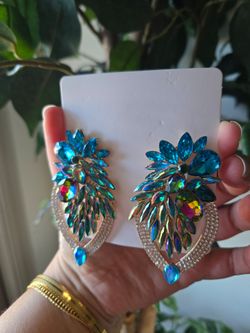 Statement Crystal Cluster Drop Earrings