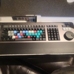 Davinci Resolve Editor Keyboard (Open Box/Never Used) 