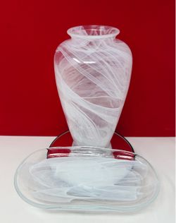 White swirl art glass 2 piece set
