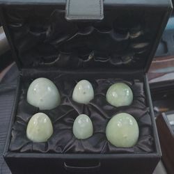 Jade Yoni Eggs- Strengthen Your Pelvic Floor