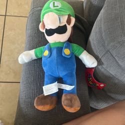 Luigi Plus Doll 