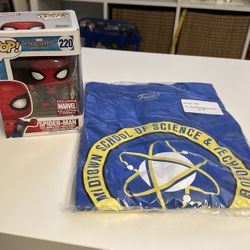 Funko Pop Marvel Spider-Man Homecoming, Spider-Man #220 & T-shirt