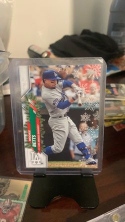 Mookie Betts Los Angeles Dodgers Holiday Baseball Card
