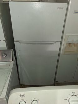 Frigidaire  asking $275