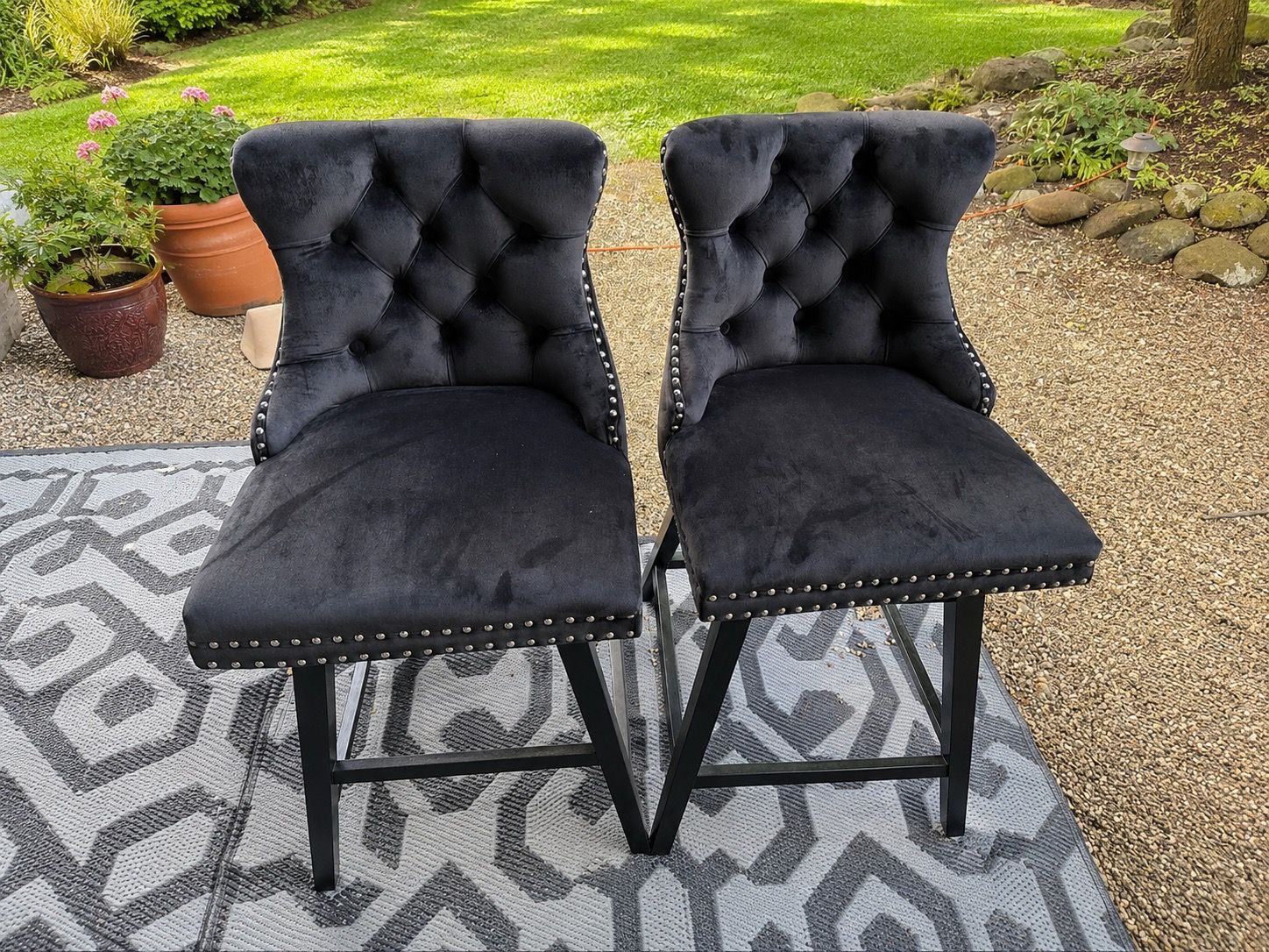 2pc 30in” Bar height Bar Stools, Black Velvet with solid wood legs