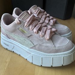 Puma Suede 2” Cushioned Platform Sneakers Women’s 8