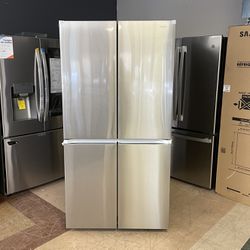 Samsung Stainless Steel 4-Door Flex Refrigerator With Beverage Center And Ice Maker🙌 29 Cubic Ft. Full Depth🙌 Extraa Space ‼️