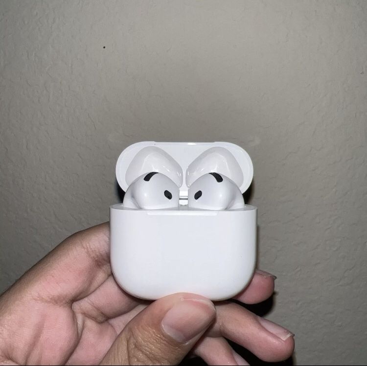 AirPods 4 Anc