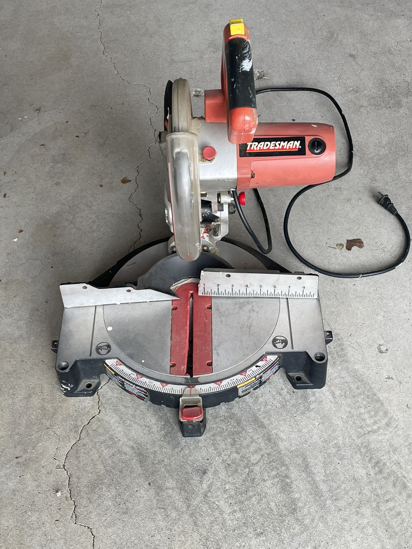 Tradesman Compound Miter saw,10” $40.00