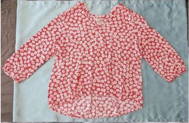Woman's Long Sleeve Tees