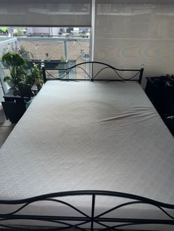 Free bed (PLEASE READ DESCRIPTION)
