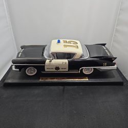 Road Legends 1:18 1958 Cadillac Eldorado Seville Police Chief Car Diecast (OT)