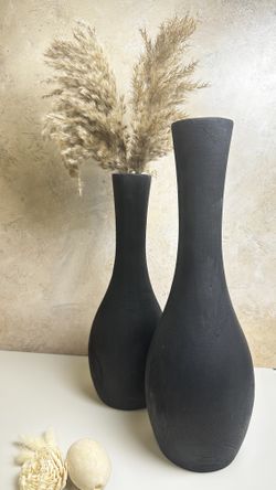Beautiful Black Paulownia Wood Vase Minimalist & Contemporary Modern style