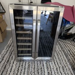 TCL wine & Beer Fridge 