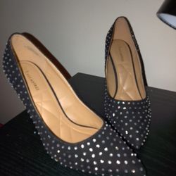8.1/2  "Razzmatazz" Studded Black Heels