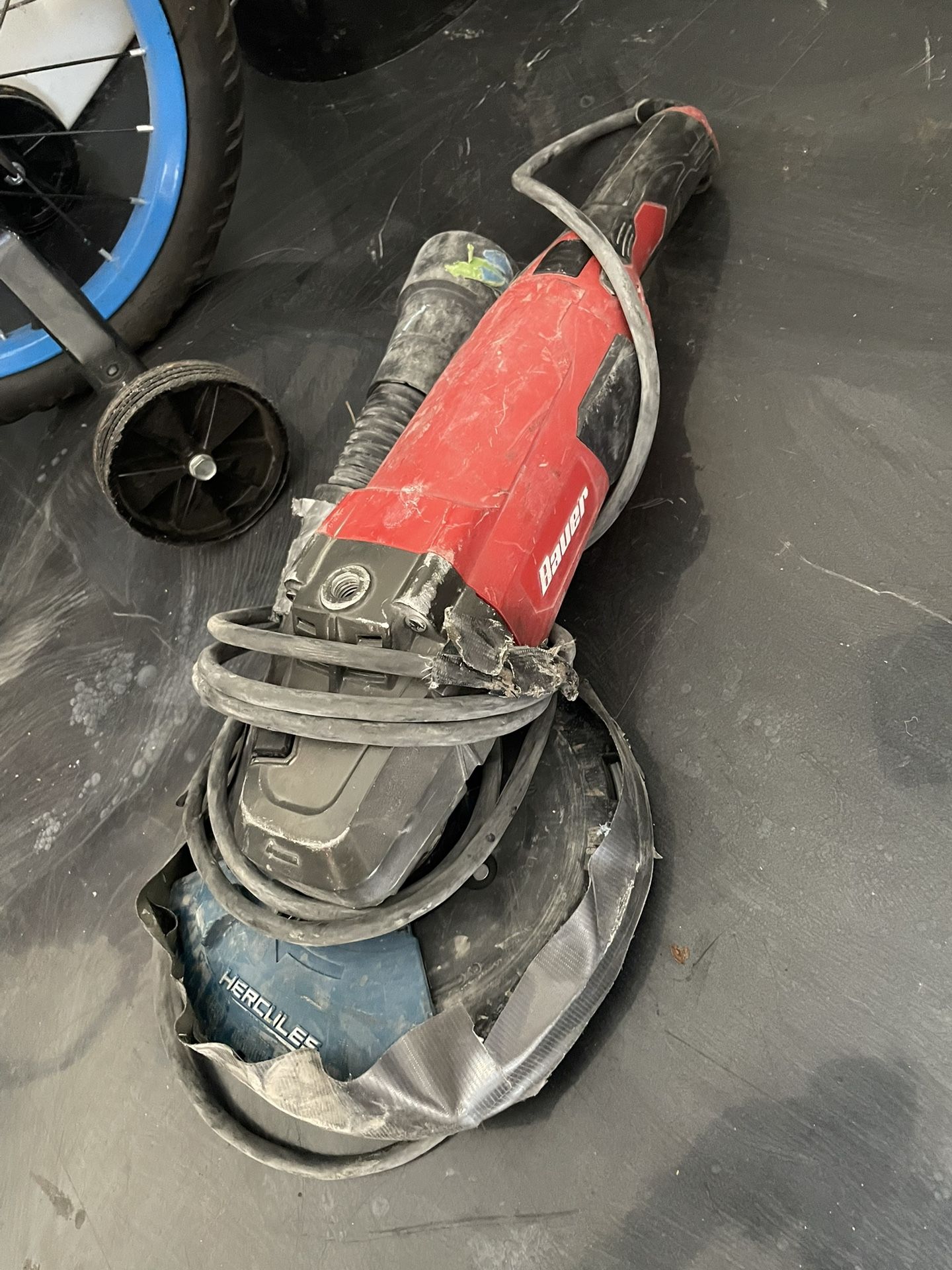 Bauer 7 Inch Grinder With Dust Shroud