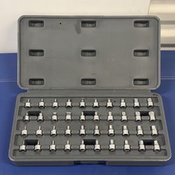 Snap-on Tools 40 pc 1/4" Drive Stubby Bit Socket Set (Blue-Point®)