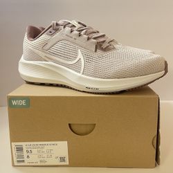 Women’s Nike Sneakers 