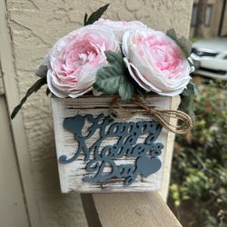 Mother’s Day Roses