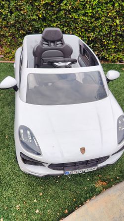 Kids electric car Porsche