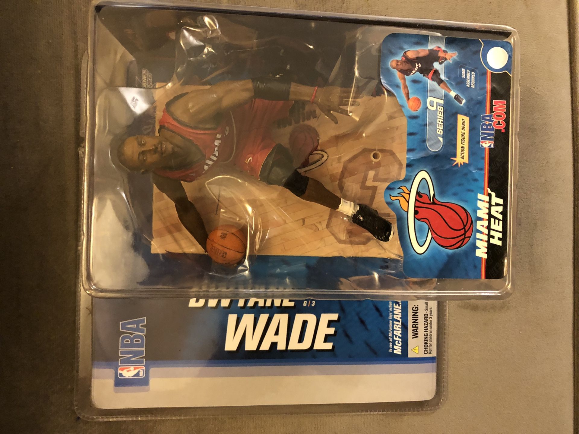 Dwayne Wade Miami Heat McFarlane Toys Action Figure NBA Series 9 2005 (Red Jersey) 🔥🔥🔥