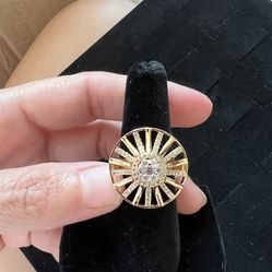 New Flower Ring Size 6, 7 & 8 Available 