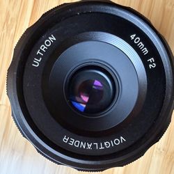 Voitglander Ultron 40mm F2.0 Lens For Nikon Mount
