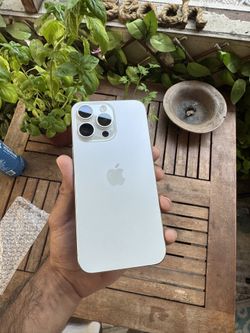 15 Pro Max 256gb Unlocked