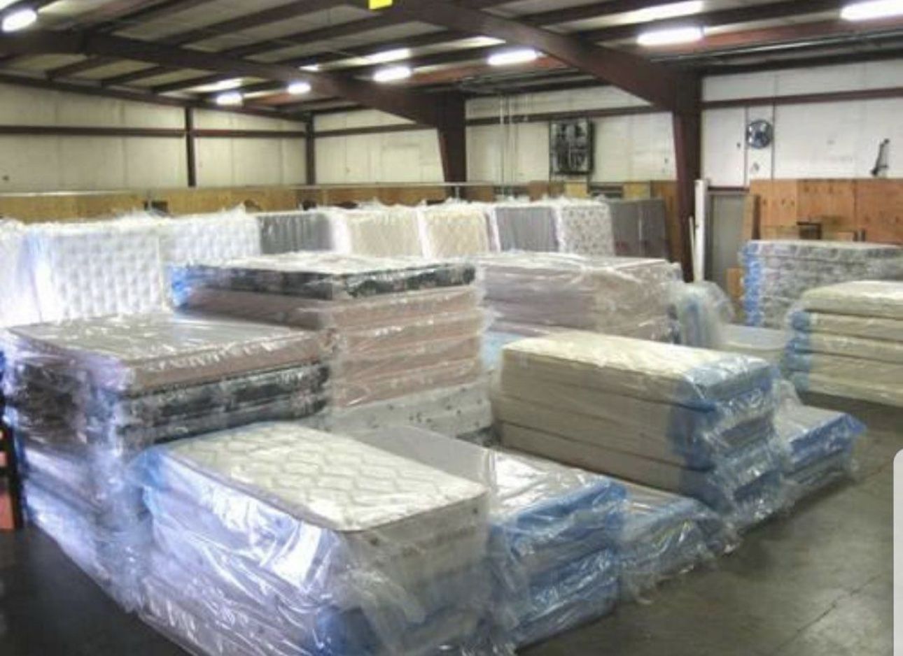 Wholesale mattress sale warehouse near me