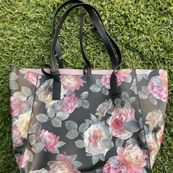 Large Reversible Floral Print Tote with Pink Interior