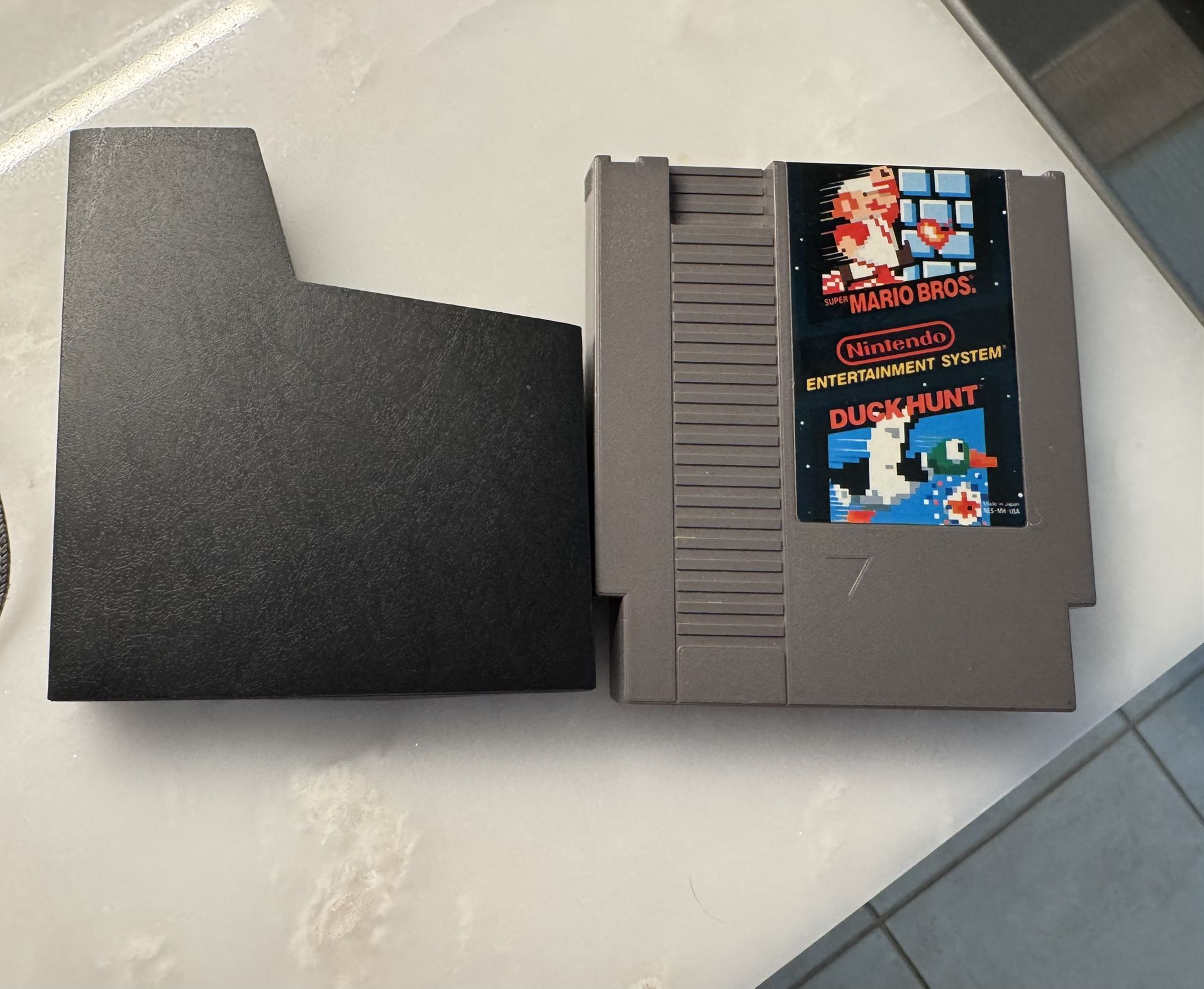 Super Mario Bros / Duck Hunt Nintendo Entertainment System 1985 NES Authentic