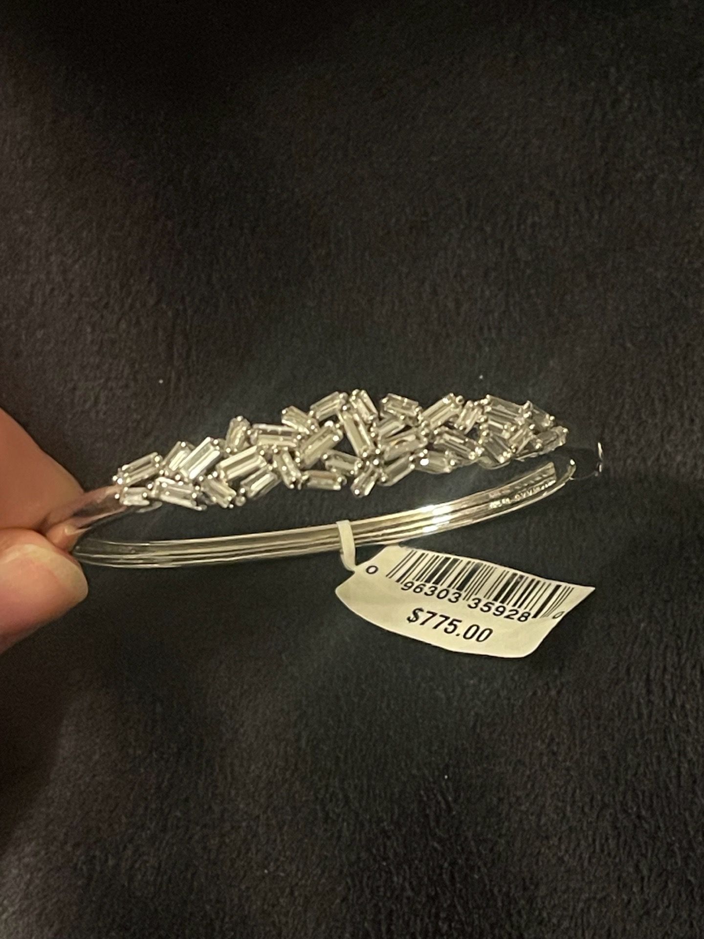 New Simply Vera Wang Bangle