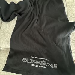 SUPREME SWEATER