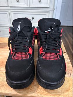 Red thunders